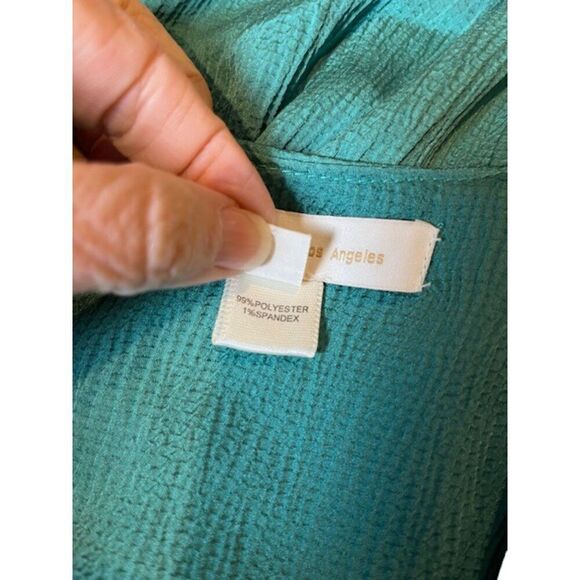 NWOT Monteau Los Angeles Green Top Cross front elastic waist, puff sleeve Large - Picture 6 of 10